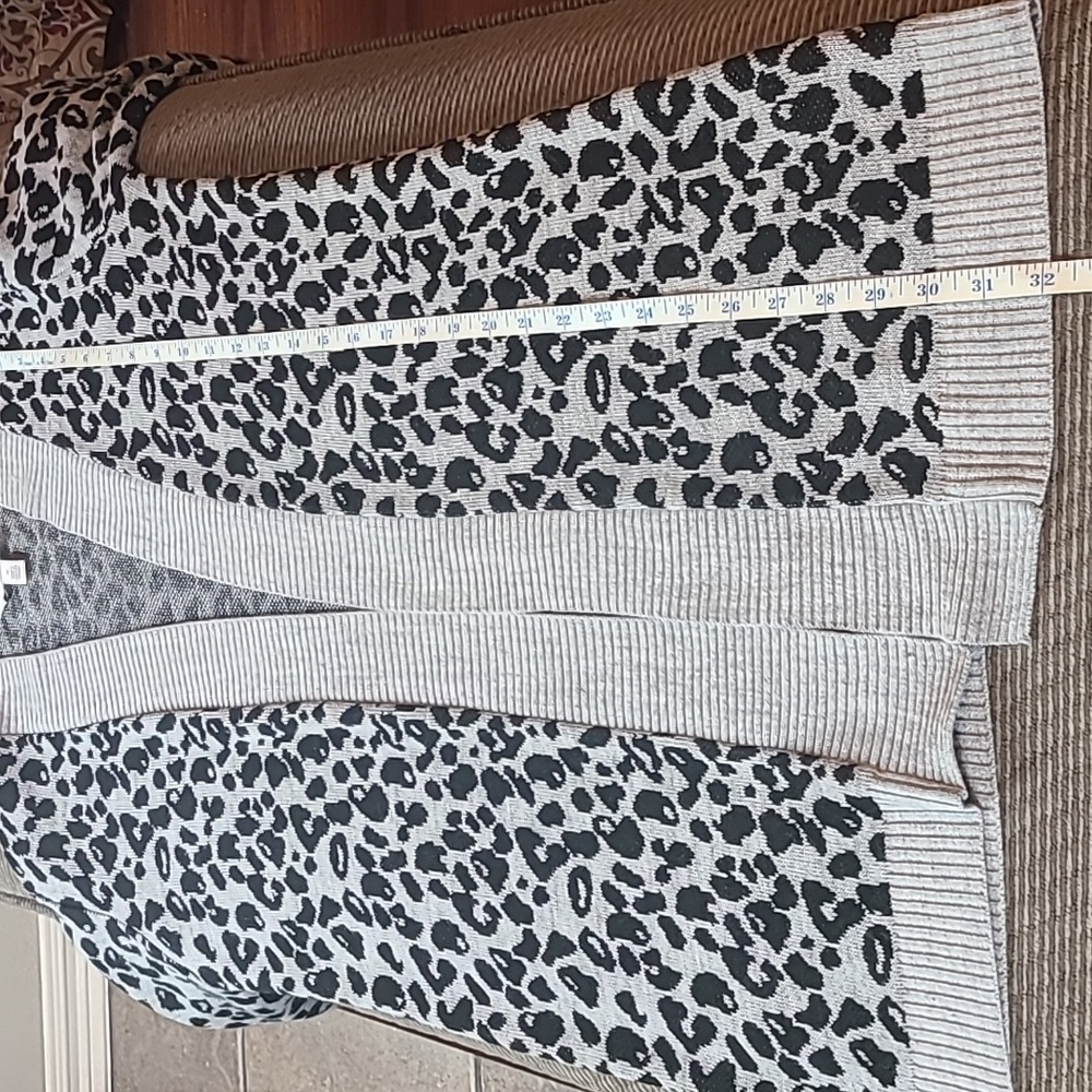 Nine West Animal Print Cardigan - Picture 10 of 11